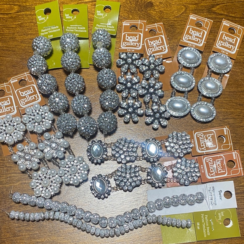 NWT Bead Gallery and Bead Landing Sliders and beads